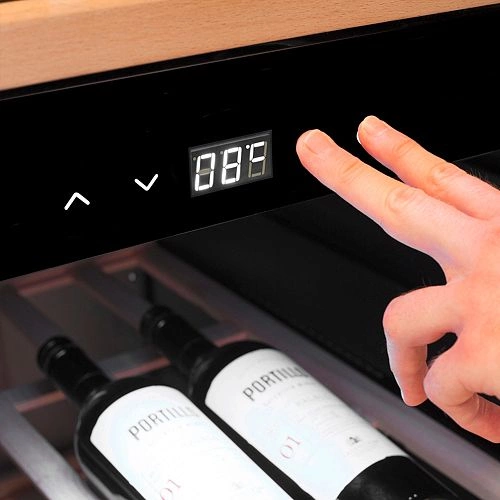 Шкаф винный CASO WineChef Pro 180 black — изображение 2